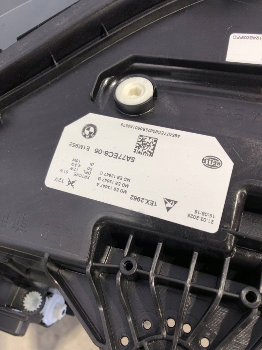PROJECTEUR BMW 2 PIÈCES U10 5A77EC806