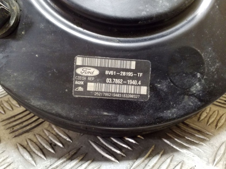 FORD FOCUS SERVO FREIN BV612B195TF