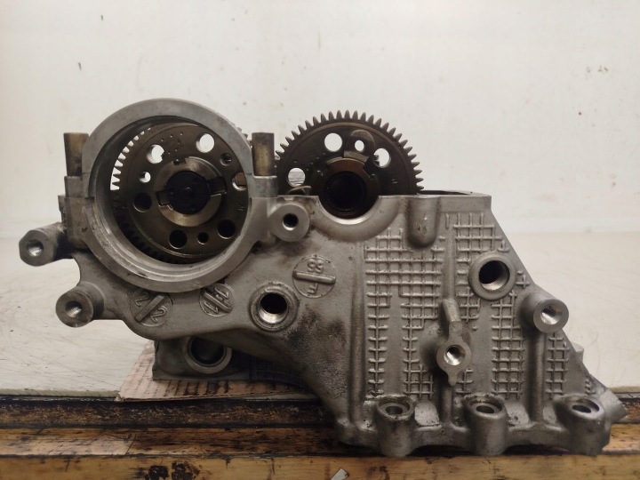 CULASSE MOTEUR BMW 77927539 2.5D 256D2 7