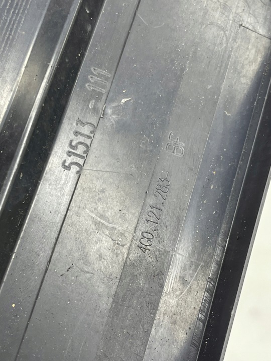 AUDI A6 C7 2.0 TDI LIFT GUIDE D'AIR GAUCHE GAUCHE AVANT ORIGINAL