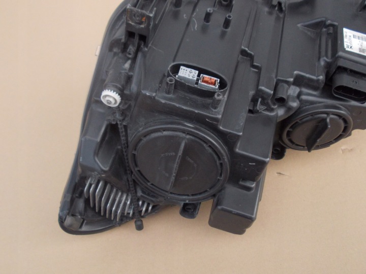 PROJECTEUR PHARE DROITE XÉNON MERCEDES W207 COUPÉ EUROPE