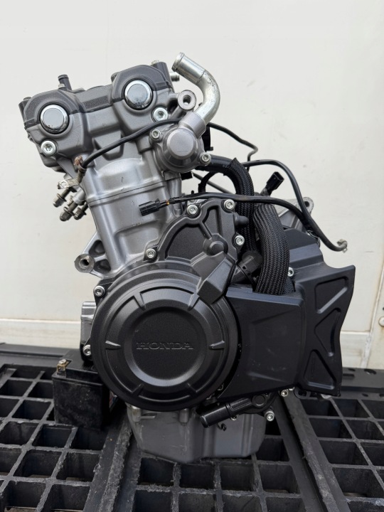 HONDA RADIO 500 X MOTEUR COMPLET GWA RANCJA COURT KILOMÉTRAGE