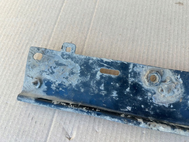CITROEN NEMO 1.3HDI SUPPORT POUTRE SOUS RADIATEURS
