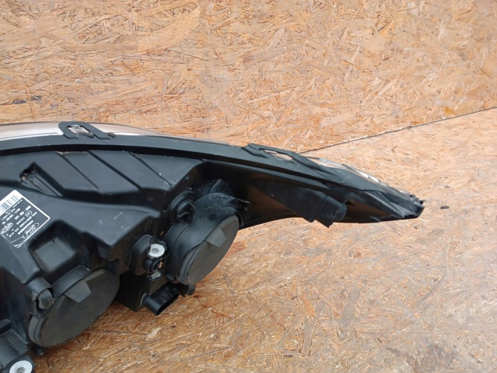 PHARE PROJECTEUR DROIT AVANT EUROPE BK21-13D152-BJ FORD TRANSIT CUSTOM 14-