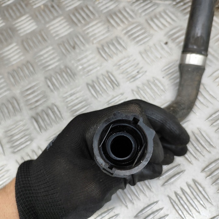 BMW 3 E46 2001 FIL TUYAU RADIATEUR