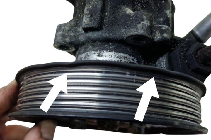 SUPPORT CAOUTCHOUC AUDI A4 (8K2, B8) 8K0145155K 2.7L DIESEL 2009
