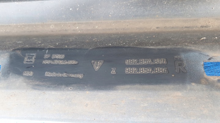 PORSCHE BOXSTER CAYMAN 982 SEUIL MOULURE SEUIL