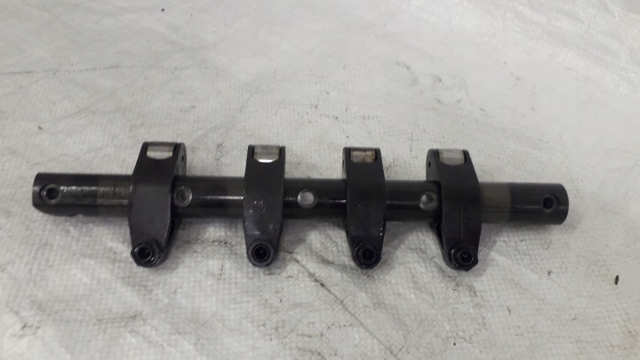 VW 2.0TDI ARBRE POMPO INJECTEURS 03G109527A