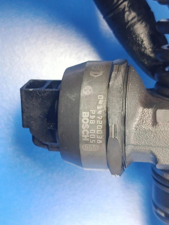 VW AUDI SKODA 1.9TDI POMPE À INJECTION INJECTEUR DE POMPE 038130073AK 0414720038
