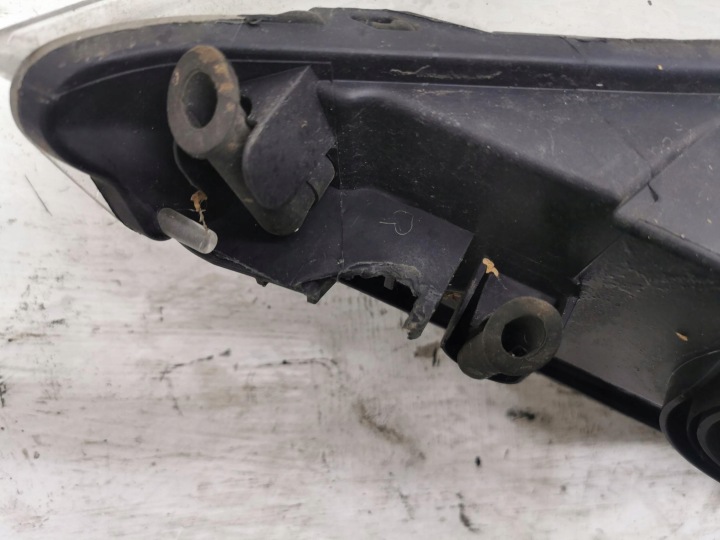PHARE GAUCHE AVANT FORD MONDEO MK4 BS71-13W030-AE EUROPE