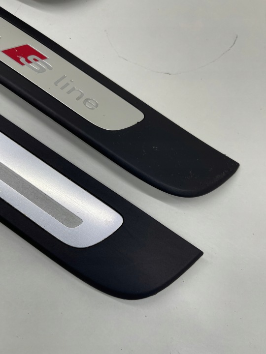 AUDI A6 C7 S-LINE BAGUETTES REVÊTEMENTS SEUIL ENSEMBLE SLINE