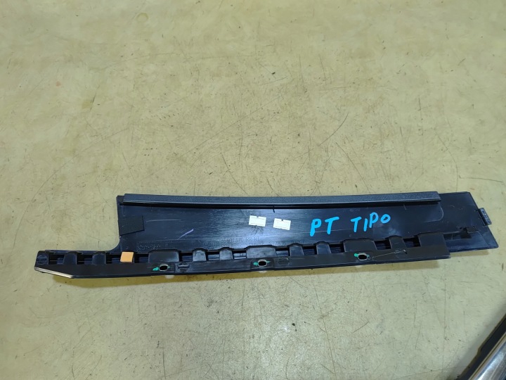 FIAT TIPO II MOULURE PORTES DROIT ARRIÈRE 735601370 15-