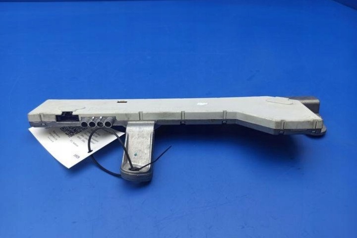 AMPLIFICATEUR D'ANTENNE MERCEDES-BENZ E (W211) A2118200089 2.2L DIESEL 75KW