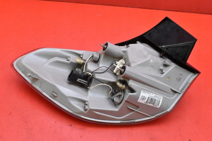 PHARE DROITE ARRIÈRE ARRIÈRE 13282243 OPEL ASTRA 4 IV J UNIVERSEL 09-12
