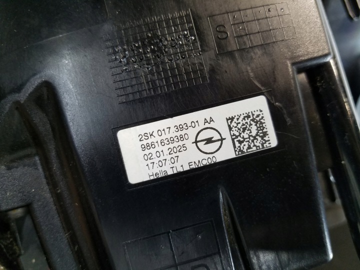 PHARE ARRIÈRE OPEL MOKKA B