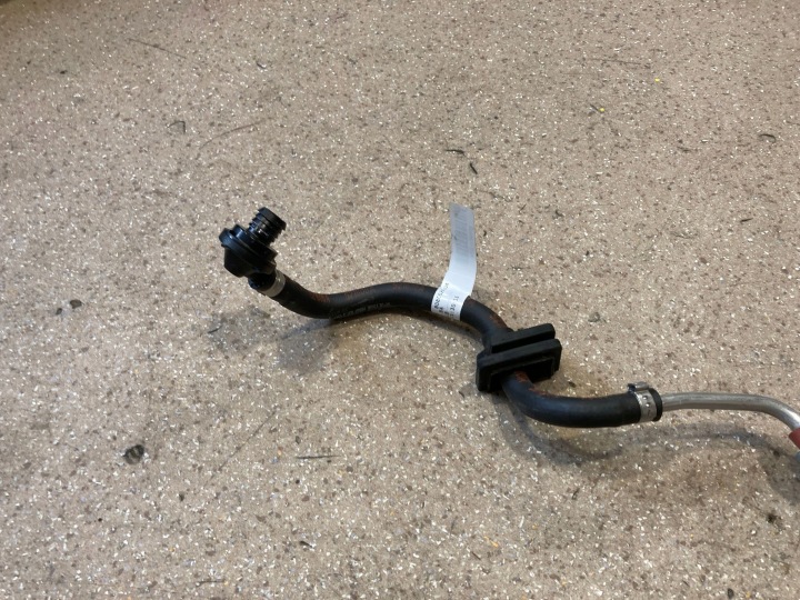 FIL PRESSION BMW M5 F90 8602031