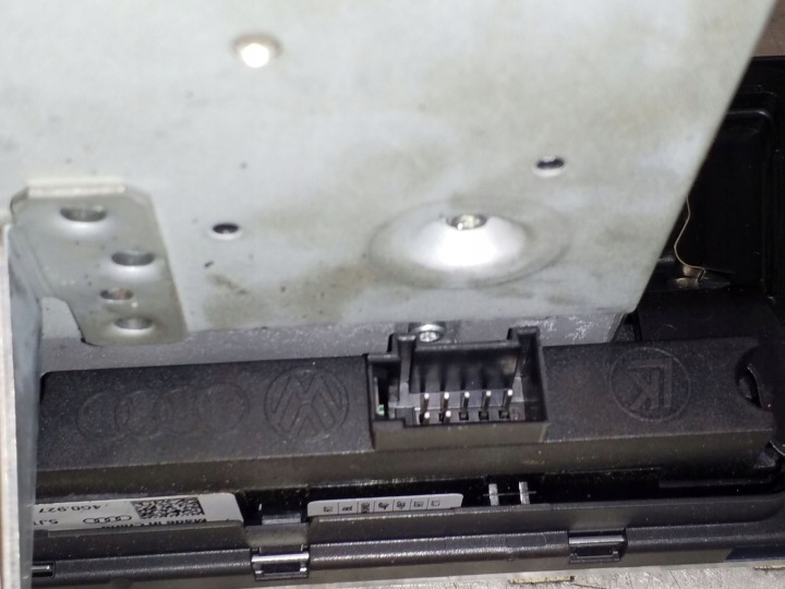 AUDI A6 C7 CHANGEUR CD/DVD 4G0035666B