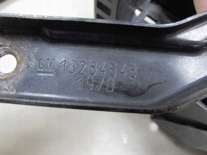 OPEL ASTRA J IV 1.7 CDTI 09-15 SUPPORT CHÂSSIS BOÎTE BATTERIE