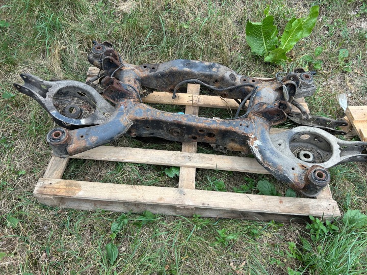 ARRIÈRE CHÂSSIS SUSPENSION ARRIÈRE ORIGINAL NISSAN MURANO Z50 BERCEAU CHÂSSIS JAPAN