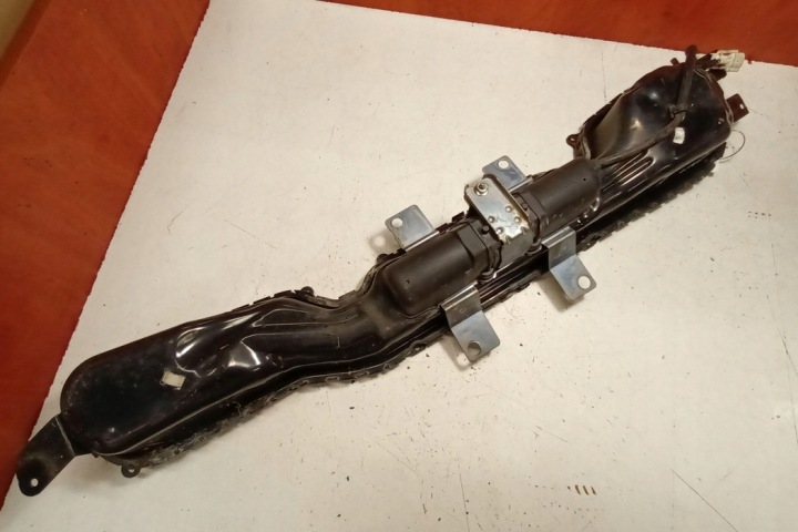 MOYEU CHARNIÈRES CAPOTS VOLVO V40 ESTATE (VW) P31305431 1.6L DIESEL 2012