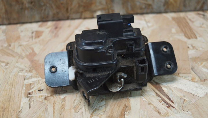 SERRURE COUVERCLES DE COFFRE COUVERCLES DE COFFRE ARRIÈRE JEEP COMPASS I LIFT 176ABA