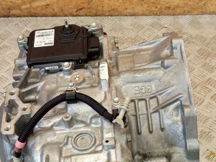 BMW OE 9896916 X1 F48 2 PIÈCES F39 BOÎTE DE VITESSES GA8Y45HW BB