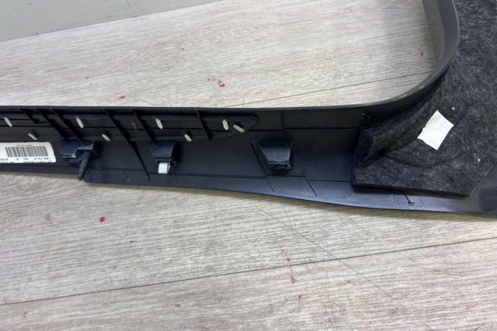 AVANT DROITE MOULURE DÉCORATIVE SEUIL PORSCHE MACAN (95B) 95B863484 3.6L