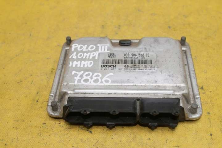 CONTRÔLEUR MOTEUR POLO III 1.0 MPI 030906032CE