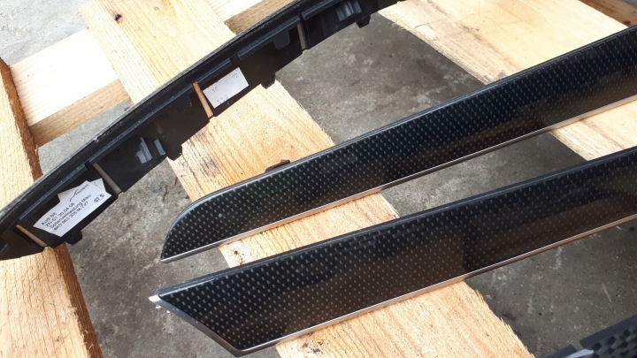 S4 B8 LIFT A4 BAGUETTES DÉCORS CARBONE PORTES CONSOLES