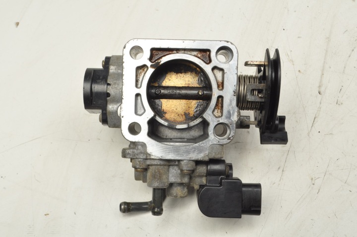 SUZUKI OE 18117-79F11 PAPILLON DES GAZ