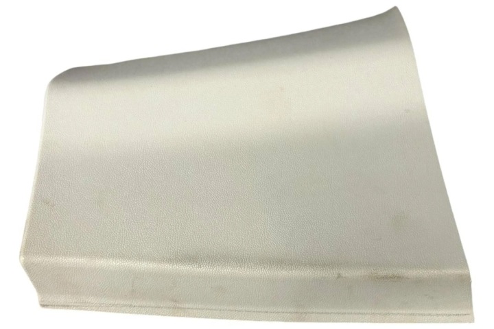 DROITE ARRIÈRE PROTECTION MONTANTS SKODA YETI (5L) 5L6867245A 1.97L DIESEL 2016