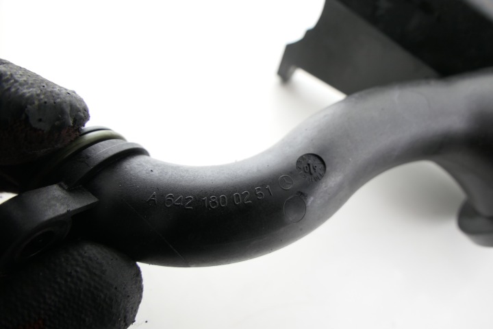 ADMISSION POMPES HUILES MERCEDES W212 3.0 CDI A6421800251
