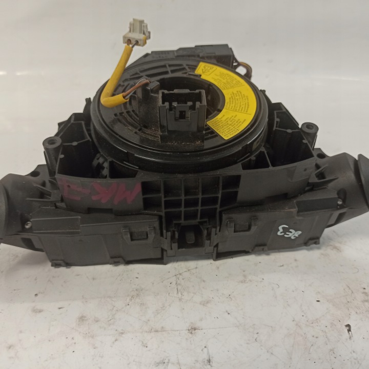 FORD FIESTA MK7 1.6HDI COMMUTATEUR COMPOSITE 8A6T-13335-CB