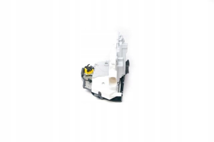 SERRURE CENTRAL PORTES 16SKV152 8E1 837 016 A AVANT DROIT AUDI A4 B7