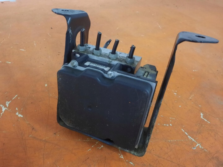 SMART FORTWO I 00-07 LIFT POMPE ABS 0265234306 R6600100305