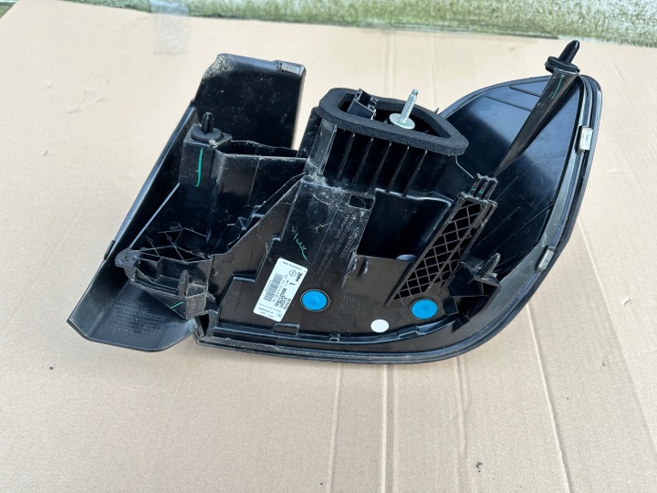 PHARE LED OPEL CORSA F GAUCHE ARRIÈRE ARRIÈRE