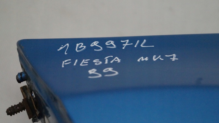 AILE AVANT GAUCHE FORD FIESTA MK7 CODE VERNIS 99