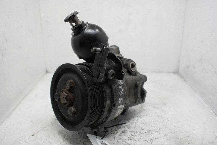 POMPE AMPLIFICATEUR BMW E65 E66 745D 4.4D LH2110860