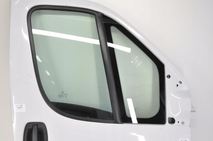 PEUGEOT BOXER II LIFT PORTES DROIT AVANT