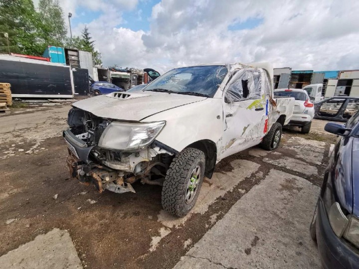 TOYOTA HILUX VITRE VITRES CWIERCOWEGO NAROZNEGO ARRIÈRE DROIT 2013 2.5L AS2