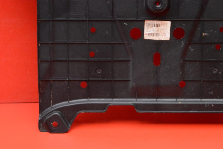 PROTECTION MOTEUR INFÉRIEURE 62407-R2000 KIA SPORTAGE 5 V 1.6 T-GDI 150 KM 21-25