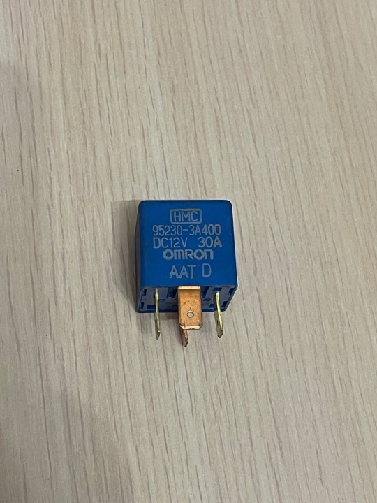 KIA PICANTO I SA BA RELAIS MODULE 95230-3A400 OMRON AAT D
