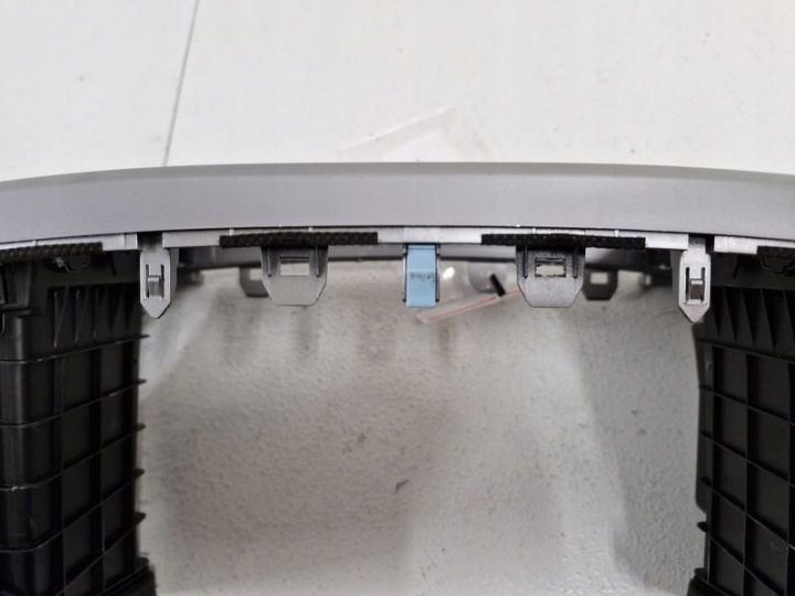 KIA SPORTAGE IV LIFT CHÂSSIS RADIO GRILLES CONDUIT D'AIR CENTRAL AVANT 97420-F1AA0