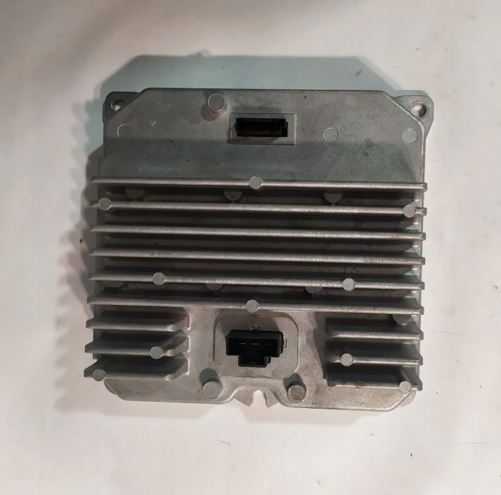 MODULE COMMANDE ZASILANIEM BMW X5 G05