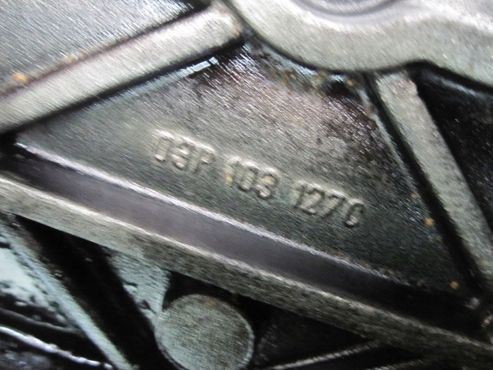POLO FABIA IBIZA 1.2 TDI CFW 13R. 75KM POMPE HUILES 03P103127C 03P103303A