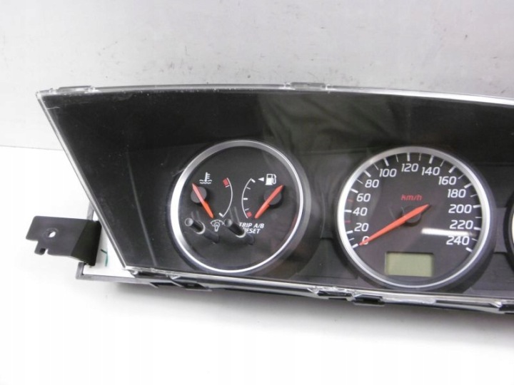 NISSAN PRIMERA P12 COMPTEUR TABLEAU DE BORD 1,9DCI BV014