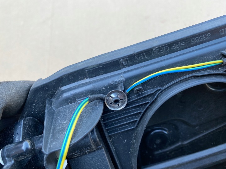 AUDI E TRON 4KE BOUCHON CLAPET LADOWANIA 4KE810001B E-TRON ORIGINAL