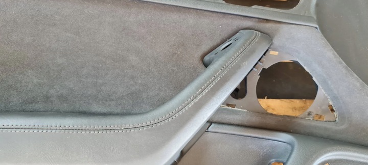 S6 C7 4G A6 LIFT COLLECTEUR PORTES GAUCHE AVANT ALCANTARA 4G1867103AE