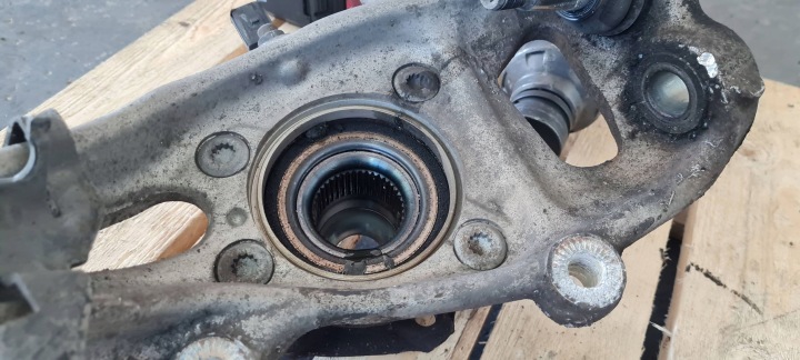 AUDI A4 B9 ROTULE DE DIRECTION MOYEU SUSPENSION ROUES GAUCHE AVANT 8W0407253F