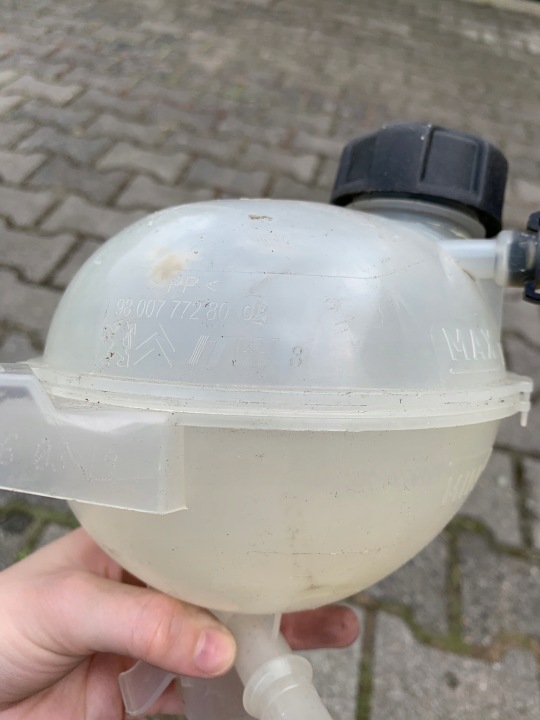 PEUGEOT 2008 CITROEN C4 CACTUS RÉSERVOIR D'EXPANSION LIQUIDE CHLO 980077728002